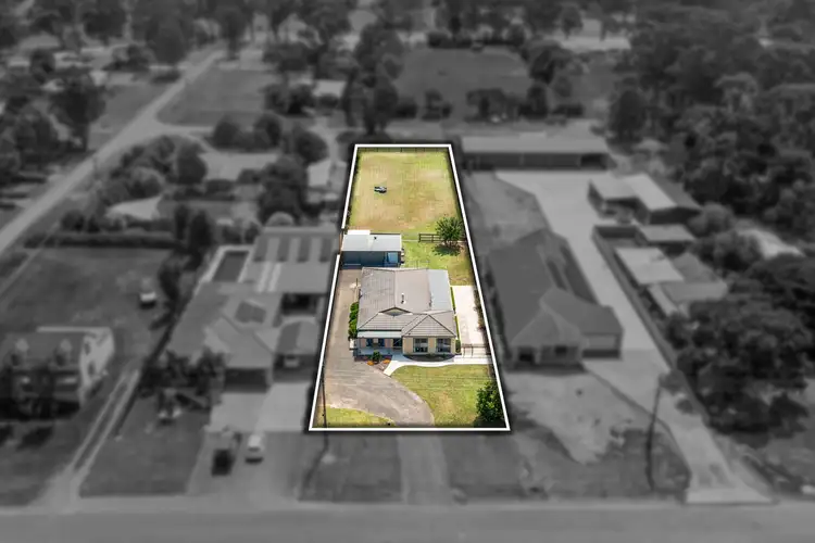 Second view of Homely house listing, 17 Stringer Road, Toongabbie VIC 3856