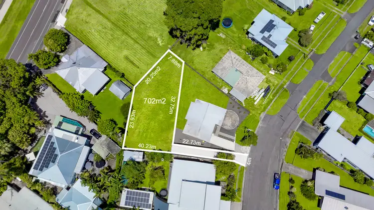 12B Alamein Street, Stratford QLD 4870