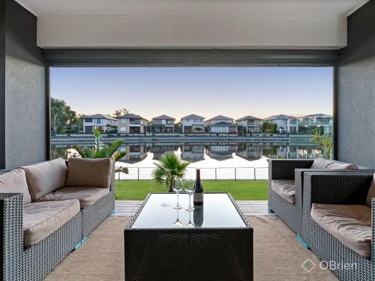 6 Bluewater Drive, Sandhurst VIC 3977