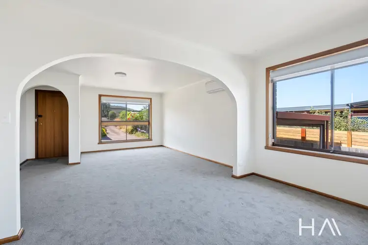 Third view of Homely villa listing, 2/70 Tilanbi Street, Howrah TAS 7018