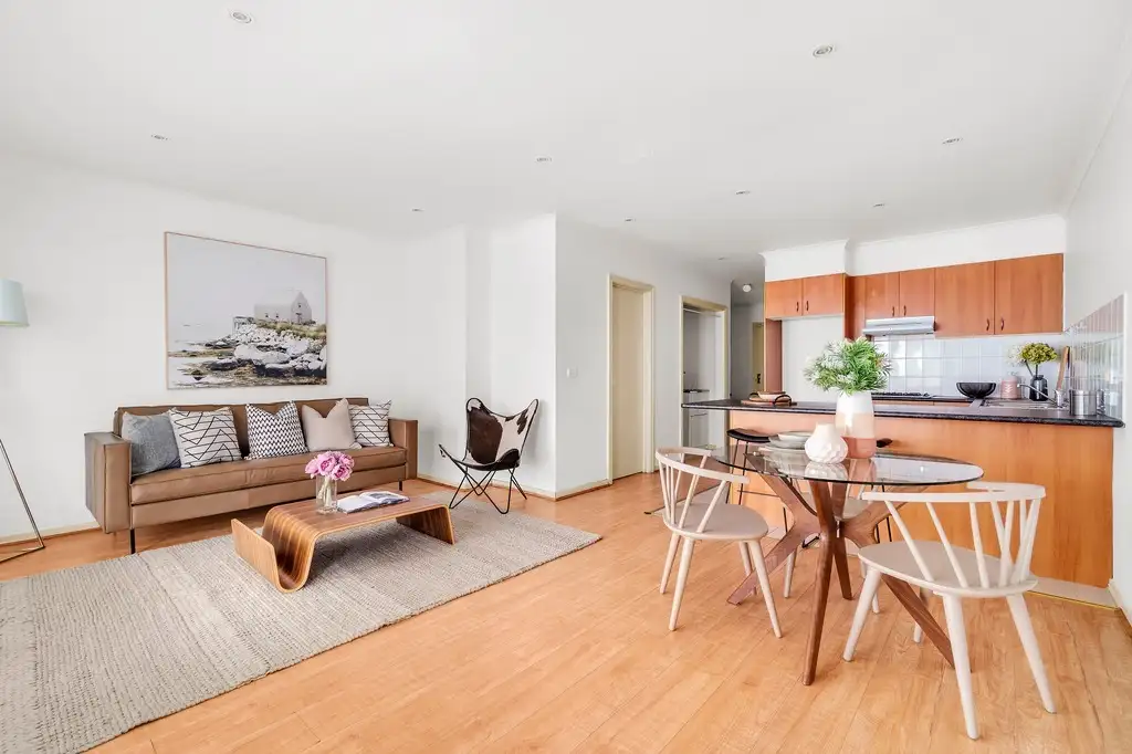 Main view of Homely unit listing, 10/8 John Street, Box Hill VIC 3128