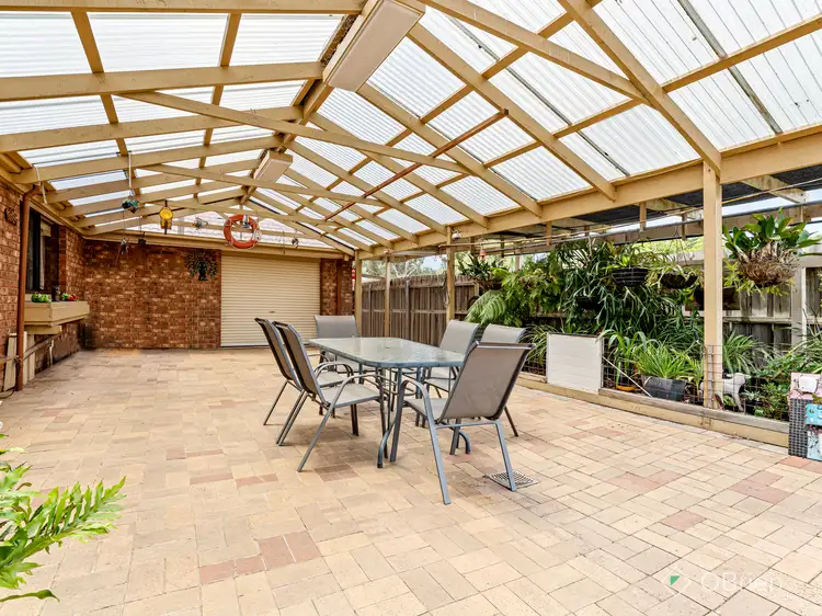 48 Luscombe Avenue, Carrum Downs VIC 3201