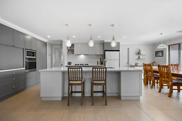 Fourth view of Homely house listing, 11 Tulloch Rise, Canadian VIC 3350