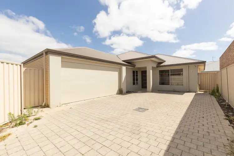 6a Redcliffe Street, East Cannington WA 6107