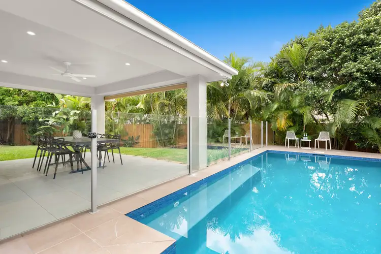 4 Goodenia Crescent, Seventeen Mile Rocks QLD 4073