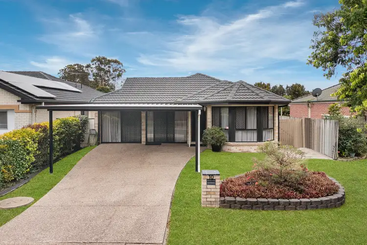 10 Lakes Entrance Access, Meadowbrook QLD 4131