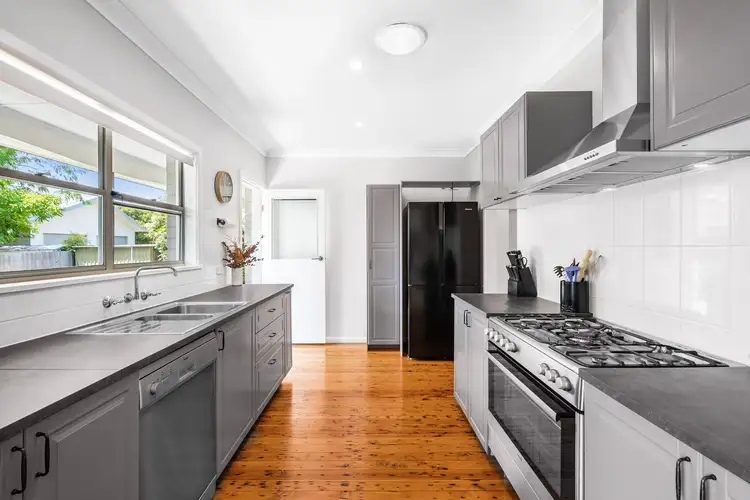 Fifth view of Homely house listing, 1 Catleen Crescent, Mudgee NSW 2850