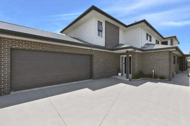 Main view of Homely townhouse listing, 2/22 South Street, Umina Beach NSW 2257