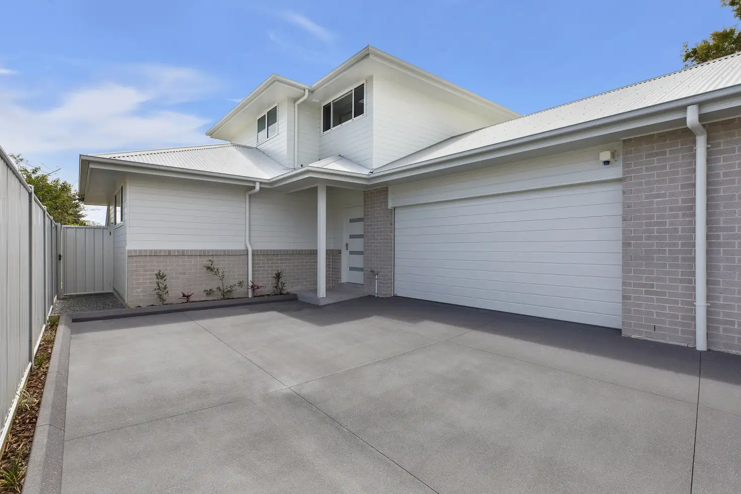 Main view of Homely townhouse listing, 3/55 Springwood Street, Ettalong Beach NSW 2257