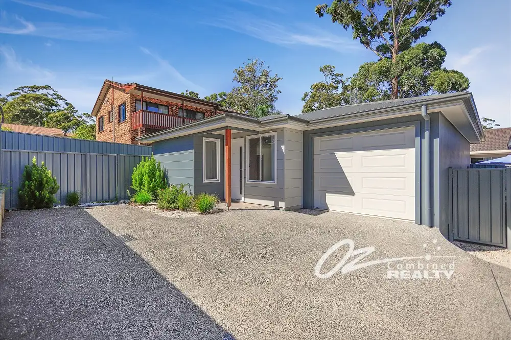 Main view of Homely villa listing, 3/200 Macleans Point Road, Sanctuary Point NSW 2540