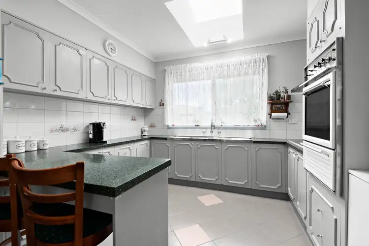 Fifth view of Homely house listing, 318 Eastbourne Road, Rosebud VIC 3939