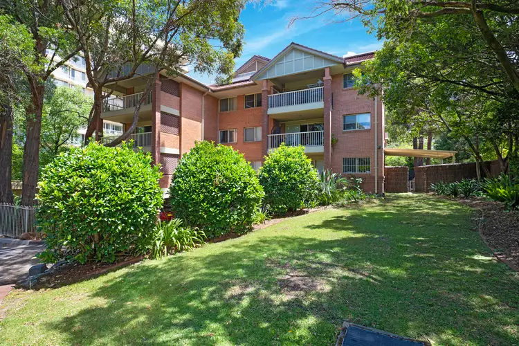 Third view of Homely apartment listing, 3/1A Robert Street, Artarmon NSW 2064