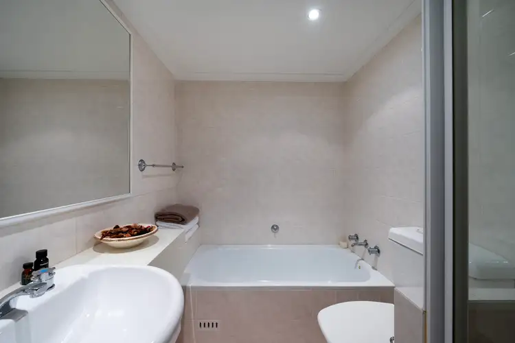 Sixth view of Homely apartment listing, 3/1A Robert Street, Artarmon NSW 2064