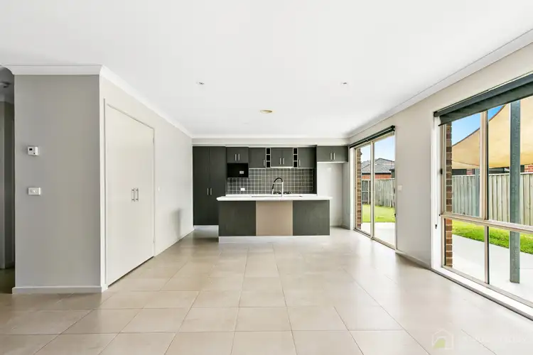 Fifth view of Homely house listing, 9 Summerhill Road, Traralgon VIC 3844