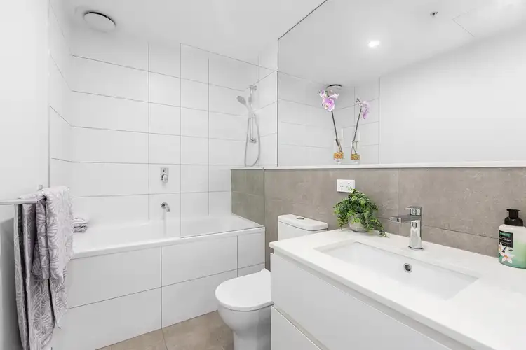 Fifth view of Homely apartment listing, 303/146 Bellerine Street, Geelong VIC 3220