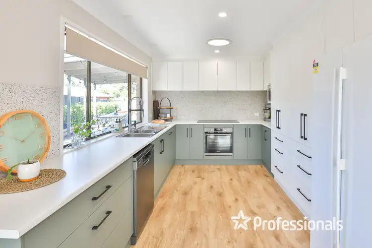 Fifth view of Homely house listing, 10 Wilkie Drive, Irymple VIC 3498