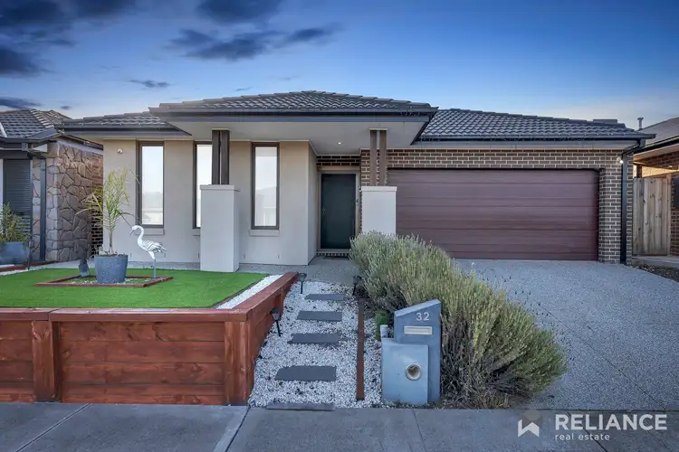 32 Rockfern Crescent, Diggers Rest VIC 3427