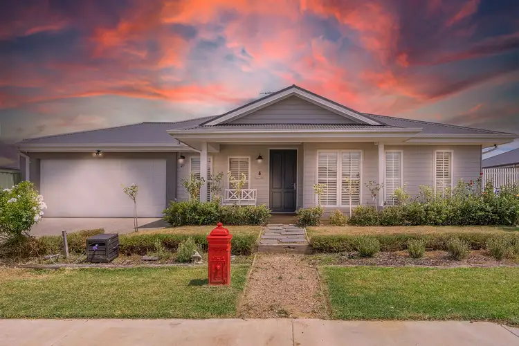 Second view of Homely house listing, 27 Horseshoe Circuit, Bacchus Marsh VIC 3340