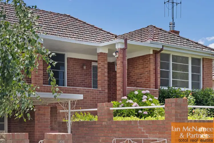 35 The Crescent, Queanbeyan NSW 2620