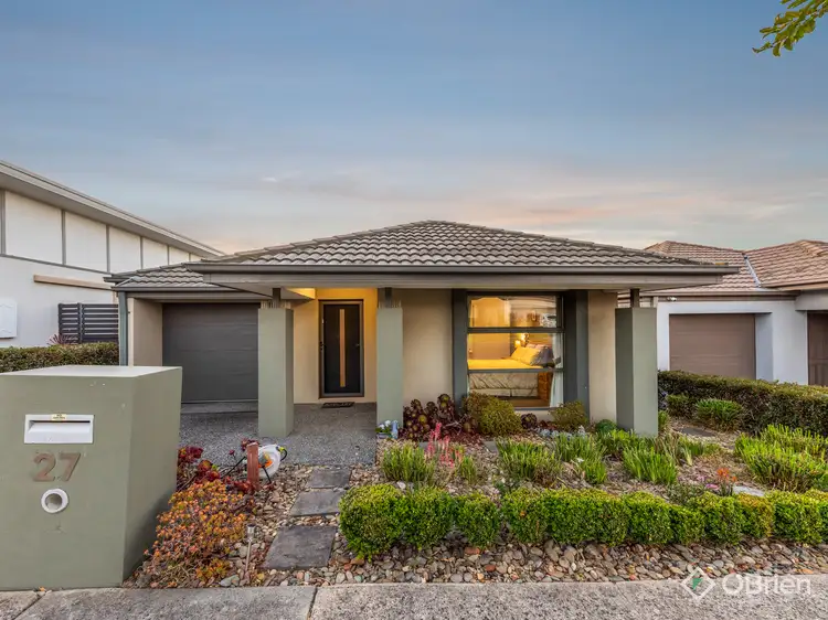 27 Meridian Circuit, Berwick VIC 3806