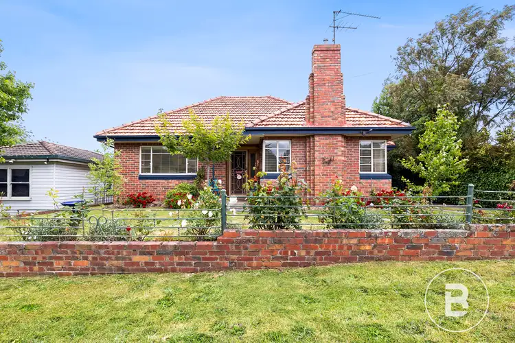 8 Pryor Street, Mount Pleasant VIC 3350