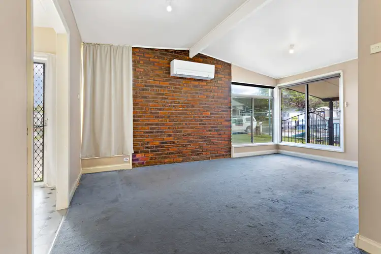 Fifth view of Homely house listing, 10 Maurie Avenue, Warners Bay NSW 2282