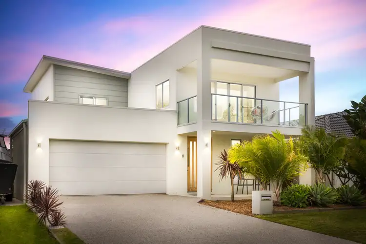 7 Propeller Lane, Newport QLD 4020