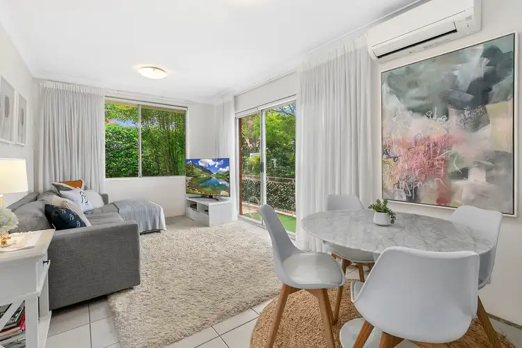 Third view of Homely unit listing, 1/16 Wyadra Avenue, Freshwater NSW 2096