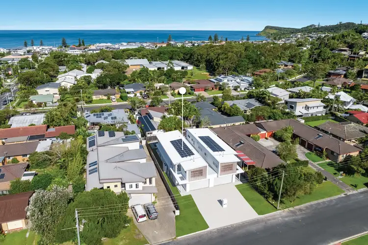 Third view of Homely semi-detached listing, 1/16 Fern Street, Lennox Head NSW 2478