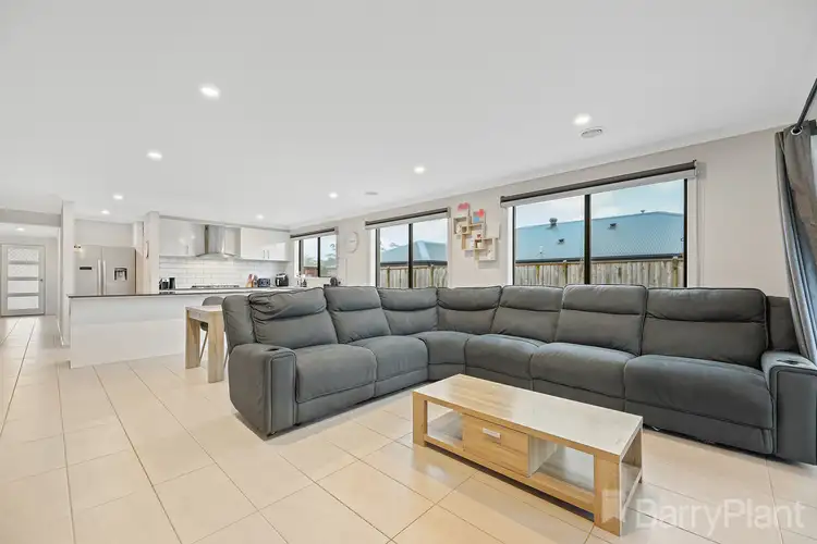 Sixth view of Homely house listing, 14 Cloverleaf Crescent, Drouin VIC 3818