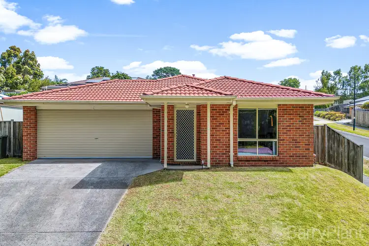 48 Montague Avenue, Drouin VIC 3818