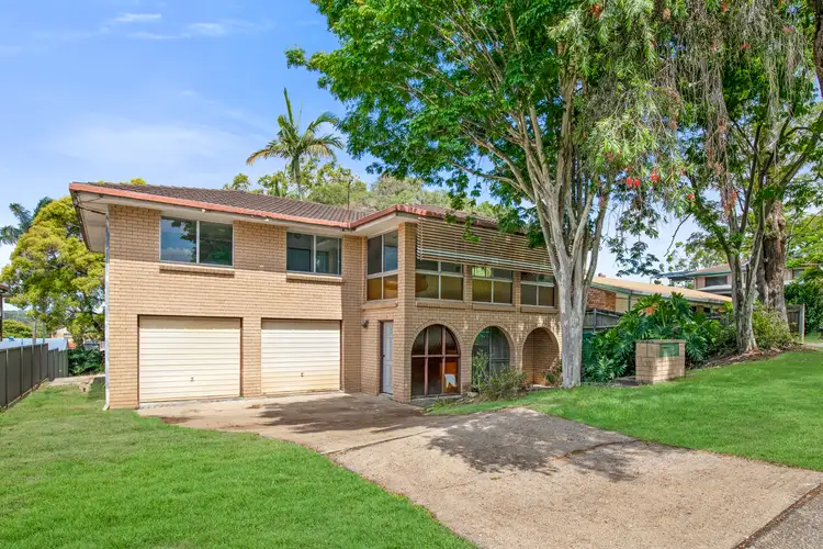 6 Romanette Street, Mansfield QLD 4122