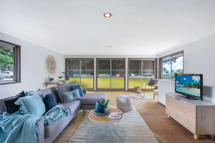 Second view of Homely house listing, 6 Romanette Street, Mansfield QLD 4122