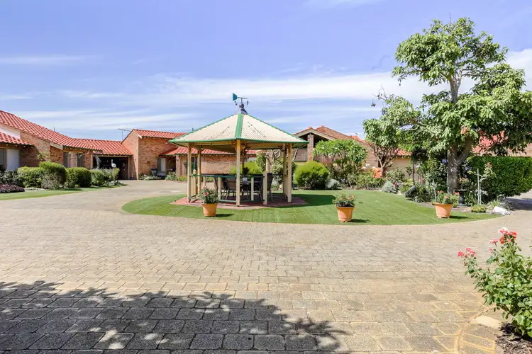 2/9 Heron Place, Maddington WA 6109
