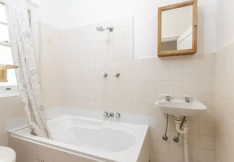 Third view of Homely studio listing, 8/4 McDonald Street, Potts Point NSW 2011