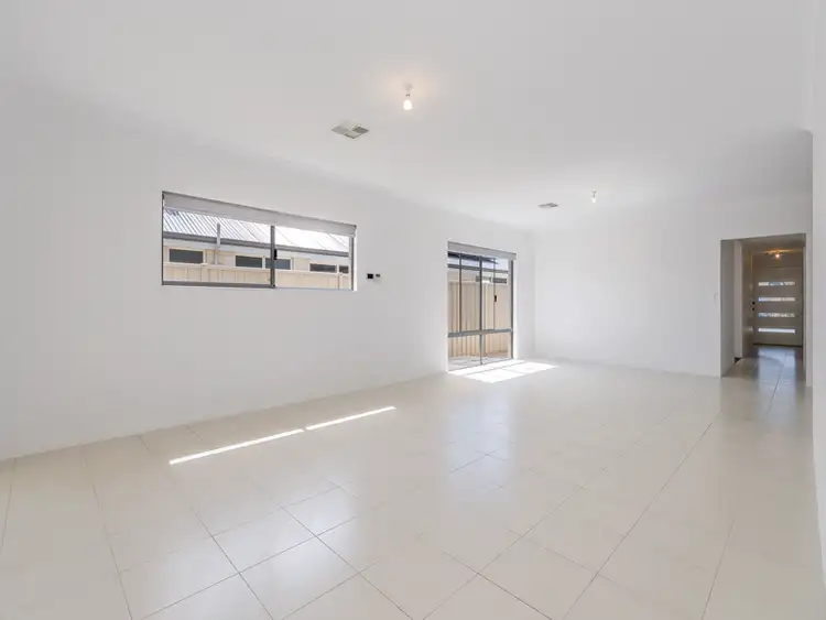Fourth view of Homely house listing, 5 Cornhill Entrance, Hilbert WA 6112