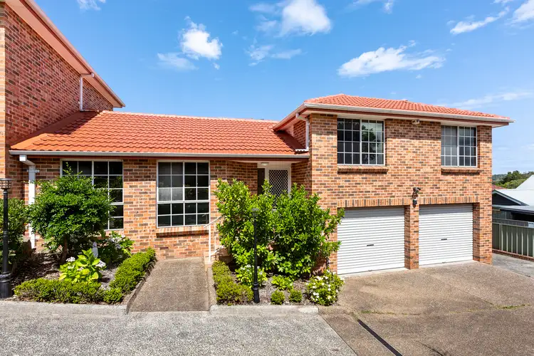 Third view of Homely villa listing, 1/4A William Street, Figtree NSW 2525