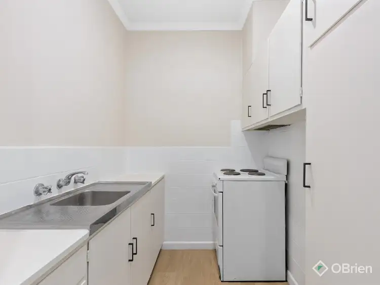 Fourth view of Homely apartment listing, 8/143 Booran Road, Caulfield South VIC 3162