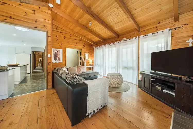 Fifth view of Homely house listing, 18 Tamora Crescent, Portland VIC 3305