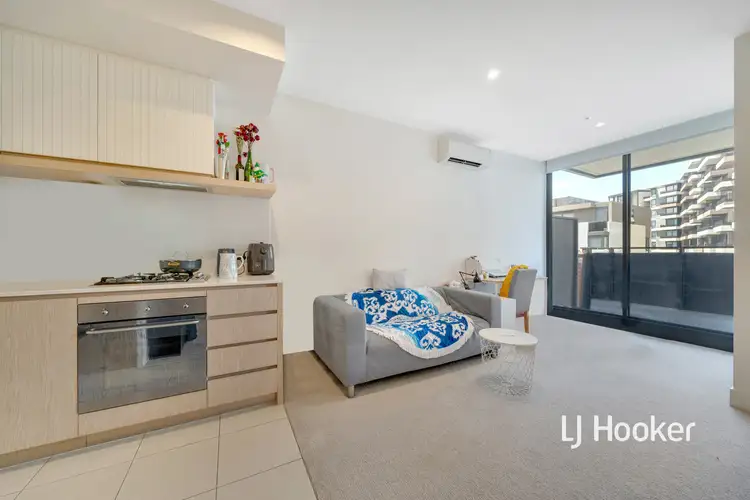 402/8 Station Street, Caulfield North VIC 3161
