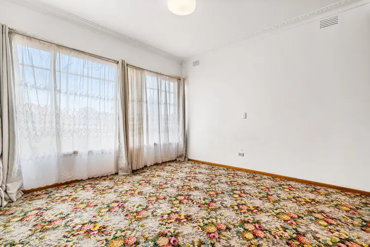 Fifth view of Homely house listing, 2 Nebel Street, Lalor VIC 3075