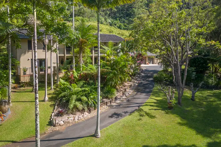 2A Hardy Close, Korora NSW 2450