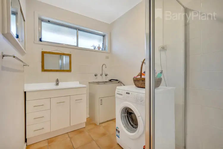 Sixth view of Homely unit listing, 2/66 Dundee Street, Reservoir VIC 3073