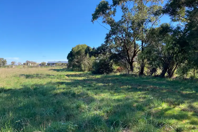 Fifth view of Homely rural property listing, 2 Ashton Court, Rosedale VIC 3847