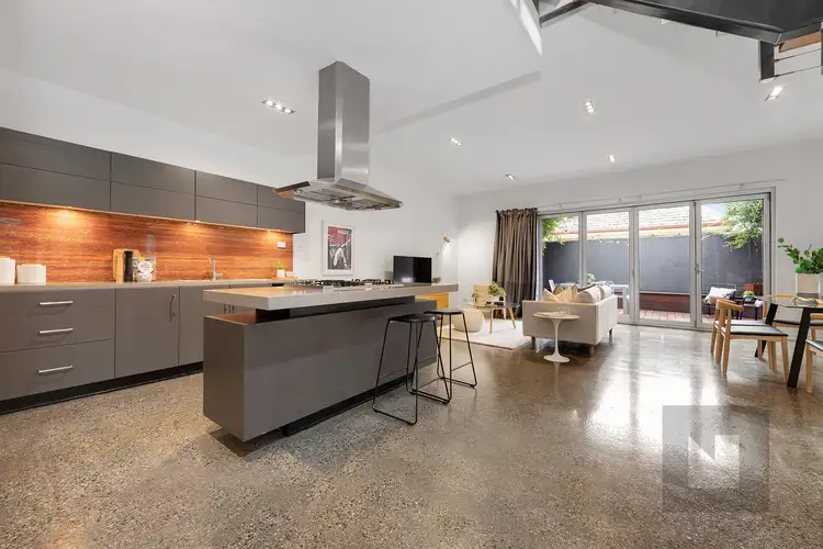 2/54 Wolverhampton Street, Footscray VIC 3011