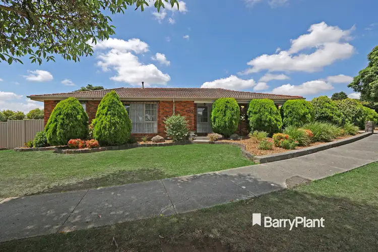 11 Erskine Drive, Rowville VIC 3178