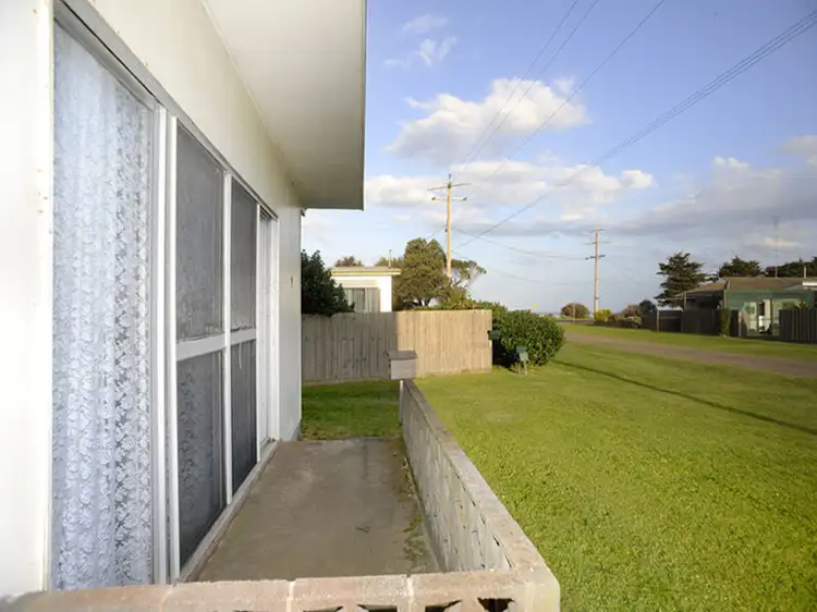 Second view of Homely unit listing, 9/4-6 Dossetor Road, St Leonards VIC 3223