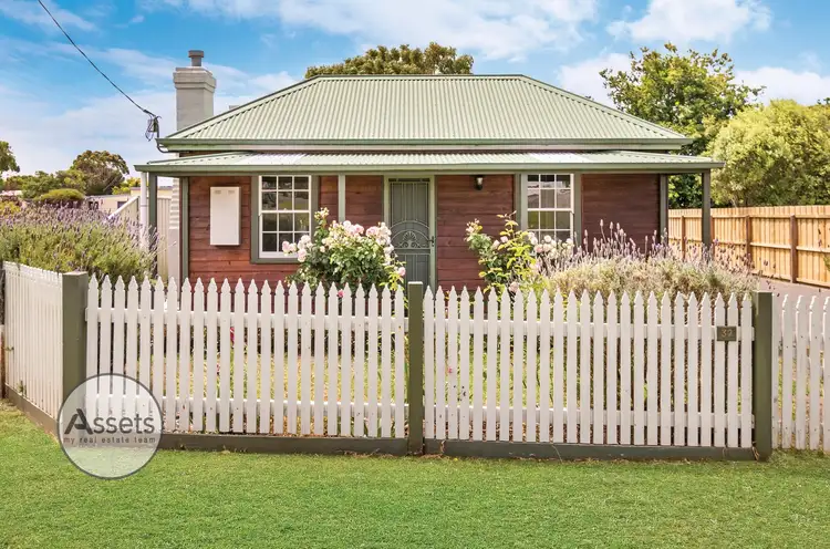 32 Burvilles Road, Portland VIC 3305