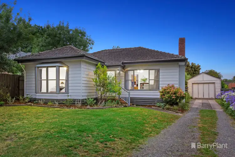 4 Robinson Street, Croydon VIC 3136