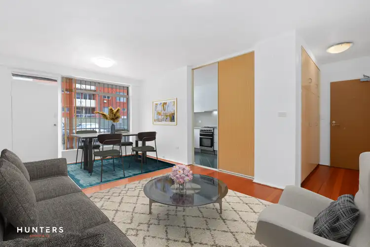 2/14 Barber Avenue, Eastlakes NSW 2018